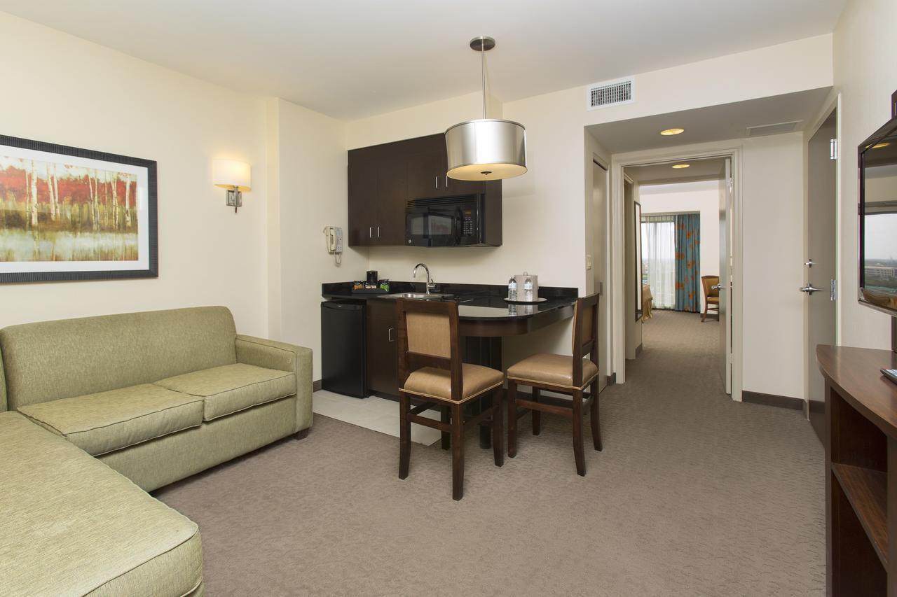 Plaza Suites On International Drive Near Universal Epic Орландо Экстерьер фото
